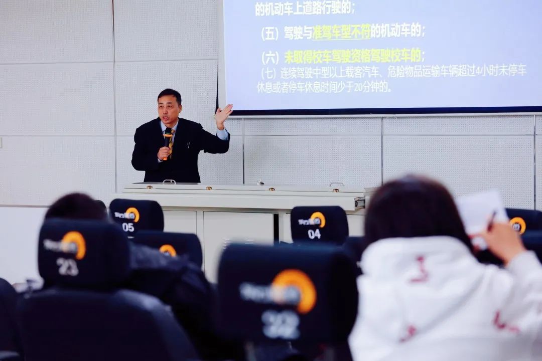 「東方時尚駕?！?/></span></p><p><span style=