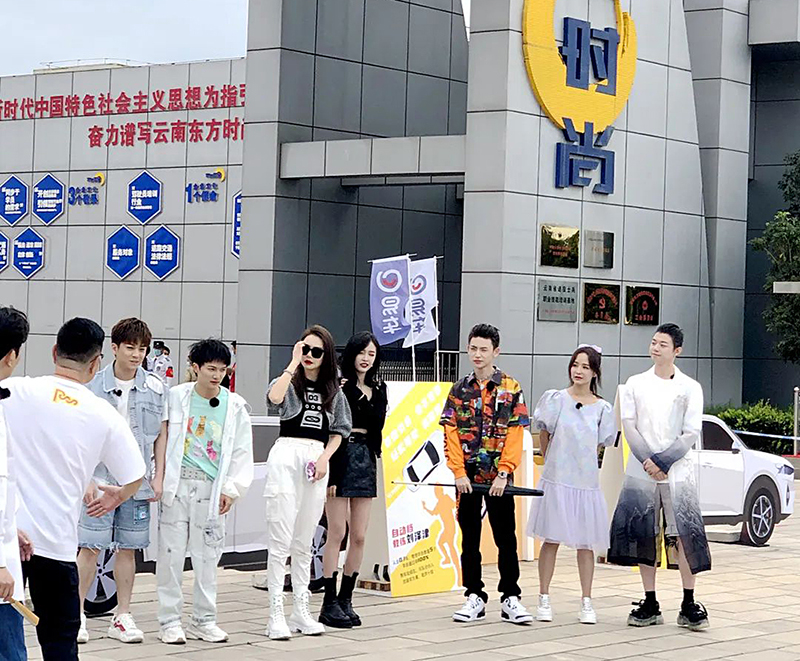 東方時(shí)尚b2的駕駛證增駕多少錢？