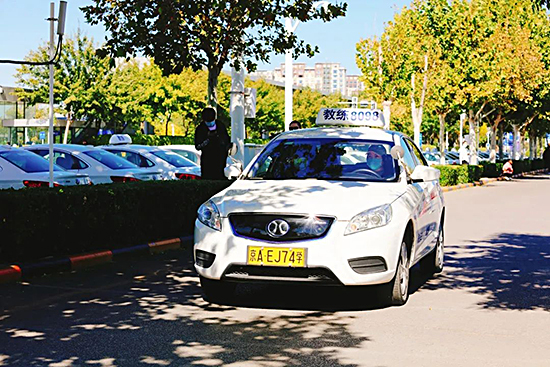 駕照考試五次機(jī)會都不過怎么辦